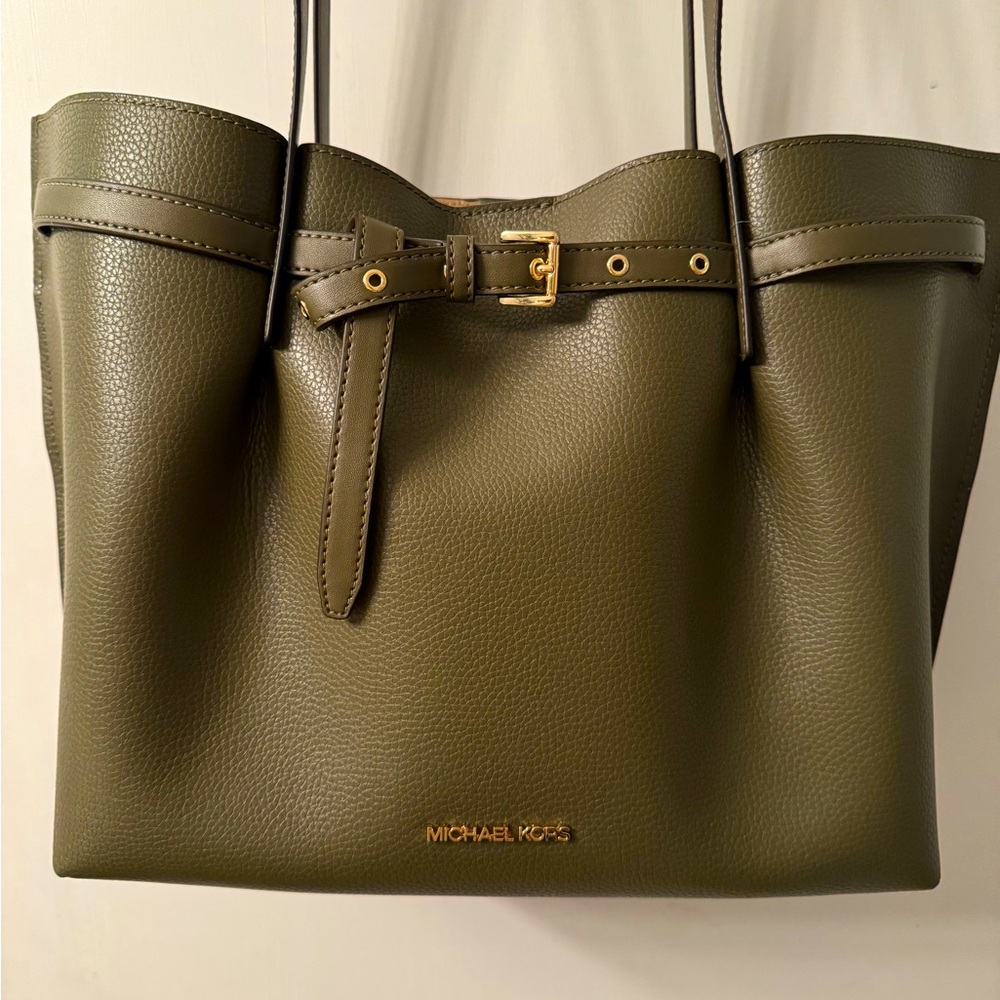 Michael Kors Emilia Large Pebble Leather Tote